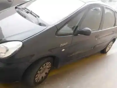 Veículo de Sucata citroen xsara picasso 1.6 hdi sx do ano 2007 alimentado 9hz