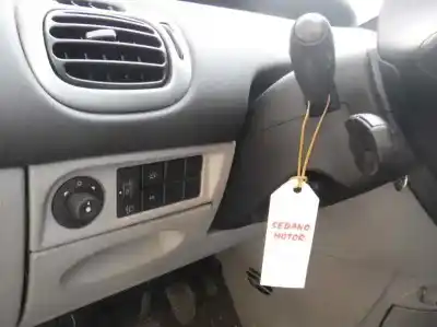 Veículo de Sucata citroen xsara picasso 1.6 hdi sx do ano 2007 alimentado 9hz