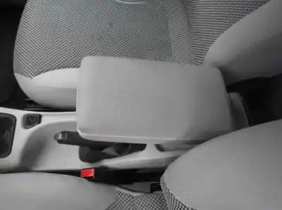 Sloopvoertuig fiat stilo multi wagon (192) 1.6 16v van het jaar 2004 aangedreven 182b6000