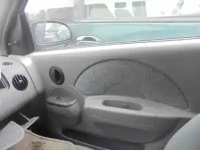 Veicolo di demolizione daewoo kalos 1.2 se dell'anno 2004 alimentato b12s1