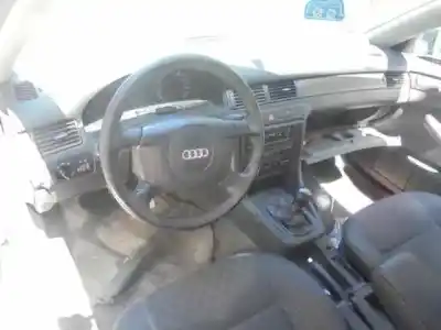 Scrapping Vehicle audi a6 berlina (4b2) 2.4 (121kw) of the year 1997 powered aga