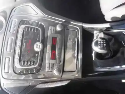 Vehicul casat ford mondeo berlina (ca2) ghia x al anului 2008 alimentat qxba