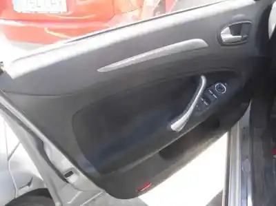 Vehicul casat ford mondeo berlina (ca2) ghia x al anului 2008 alimentat qxba