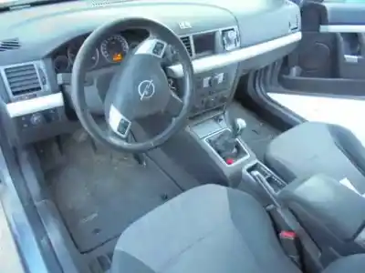 Veículo de Sucata opel vectra c berlina comfort do ano 2005 alimentado z19dt