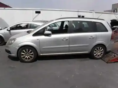 Veículo de Sucata opel zafira b cosmo do ano 2006 alimentado z19dt