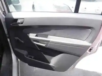 Veículo de Sucata opel zafira b cosmo do ano 2006 alimentado z19dt