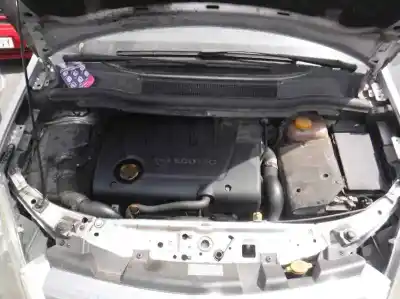 Veículo de Sucata opel zafira b cosmo do ano 2006 alimentado z19dt