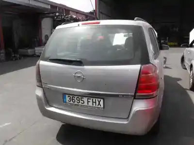 Veículo de Sucata opel zafira b cosmo do ano 2006 alimentado z19dt