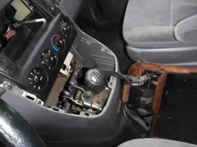 Veículo de Sucata kia carnival ii 2.9 crdi cat do ano 2003 alimentado j3