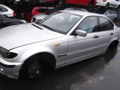 Vehicul casat bmw serie 3 berlina (e46) 320d al anului 2003 alimentat 204d4