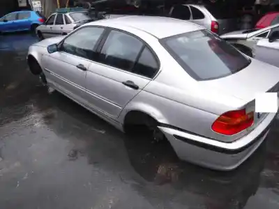 Vehicul casat bmw serie 3 berlina (e46) 320d al anului 2003 alimentat 204d4