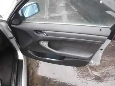 Vehicul casat bmw serie 3 berlina (e46) 320d al anului 2003 alimentat 204d4