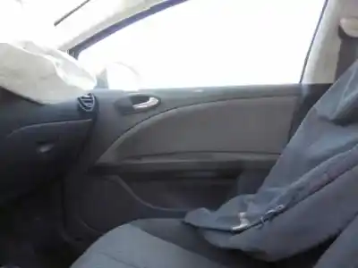 Scrapping Vehicle seat leon (1p1) reference of the year 2009 powered bxf