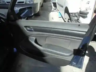 Veículo de Sucata bmw serie 3 berlina (e46) 318i do ano 2003 alimentado n42b20a