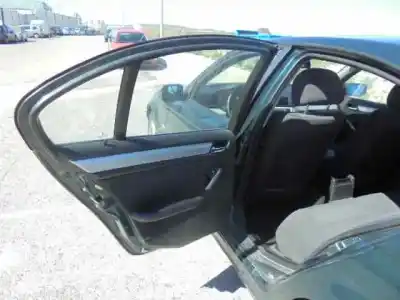 Vehicul casat bmw serie 3 berlina (e46) 320d al anului 1999 alimentat 204d1