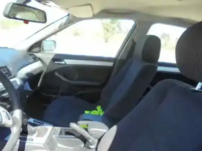 Vehicul casat bmw serie 3 berlina (e46) 320d al anului 1999 alimentat 204d1