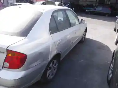 Veicolo di demolizione hyundai accent (lc) gls crdi dell'anno 2003 alimentato 3ea