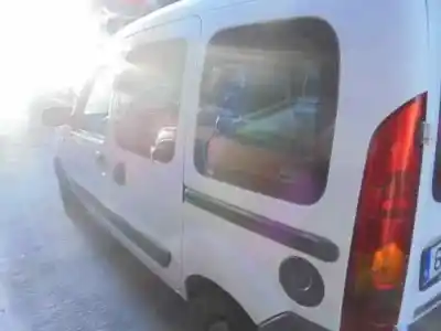 Здавання транспортного засобу renault   року 2005 потужний k9ka7