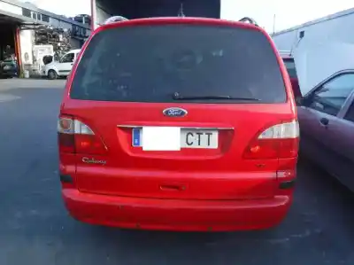 Veículo de Sucata ford galaxy (vy) ghia do ano 2004 alimentado asz