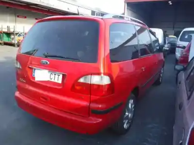 Veículo de Sucata ford galaxy (vy) ghia do ano 2004 alimentado asz