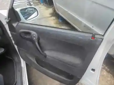 Veicolo di demolizione opel corsa b eco dell'anno 1999 alimentato x17d