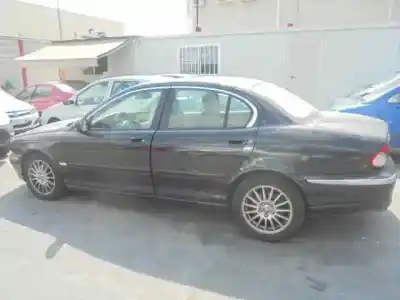 Veicolo di demolizione jaguar x-type 2.2 d classic dell'anno 2007 alimentato bg