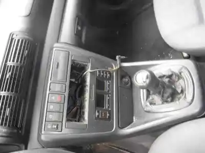 Veículo de Sucata audi a4 berlina (b5) 1.9 tdi do ano 1996 alimentado afn