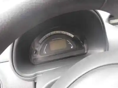 Veicolo di demolizione citroen c2 x dell'anno 2004 alimentato hfx