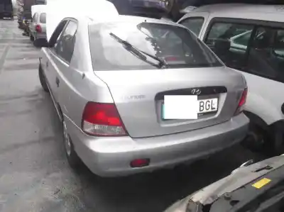Veicolo di demolizione HYUNDAI ACCENT (LC) GL 4P dell'anno 2001 alimentato 4EA