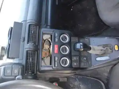 Veicolo di demolizione land rover freelander (ln) e familiar dell'anno 2002 alimentato 204d3