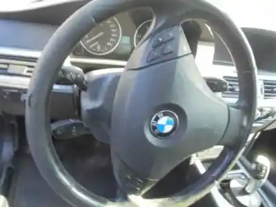 Veículo de Sucata bmw serie 5 berlina (e60) 520d do ano 2008 alimentado n47d20a