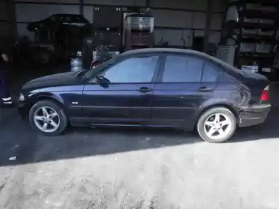 Vehicul casat bmw serie 3 berlina (e46) 320d al anului 2000 alimentat 204d1