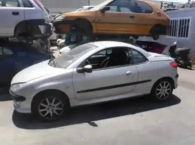Vehicul casat peugeot 206 berlina gti al anului 2001 alimentat rfn