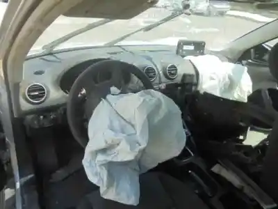 Scrapping Vehicle audi a3 (8p) 1.9 tdi of the year 2005 powered bkc