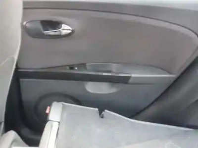 Veículo de Sucata seat leon (1p1) reference do ano 2009 alimentado bls