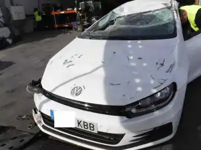 Vehículo de desguace VOLKSWAGEN SCIROCCO (138) R-Line BMT del año 2017 con motor CZC