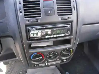Vehicul casat hyundai getz (tb) 1.1 básico al anului 2003 alimentat 4hd