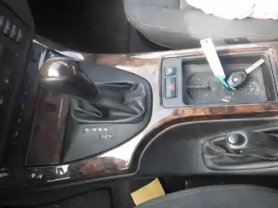 Veículo de Sucata bmw x5 (e53) 3.0d do ano 2001 alimentado 306d1