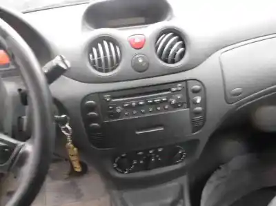 Veicolo di demolizione citroen c2 vtr dell'anno 2004 alimentato 8hx