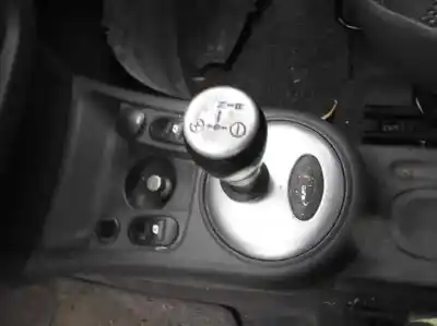 Veicolo di demolizione citroen c2 vtr dell'anno 2004 alimentato 8hx