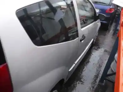 Veicolo di demolizione citroen c2 collection dell'anno 2006 alimentato 8hz