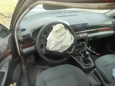 Veículo de Sucata audi a4 berlina (b5) 1.9 tdi do ano 1996 alimentado 1z