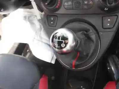 Veículo de Sucata fiat fiat 500 312 do ano 2015 alimentado 169a4000