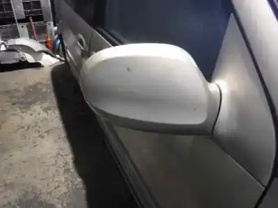 Veículo de Sucata kia carnival ii 2.9 crdi cat do ano 2002 alimentado j3