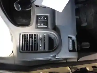 Veículo de Sucata kia carnival ii 2.9 crdi cat do ano 2002 alimentado j3