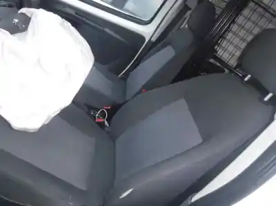 Veicolo di demolizione peugeot bipper básico dell'anno 2010 alimentato 8hs