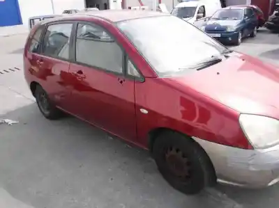 Véhicule à la ferraille suzuki liana rh (er) 1.6 de l'année 2001 alimenté m16a