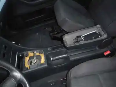 Veículo de Sucata audi a4 avant (8e) 2.0 tdi do ano 2006 alimentado bre