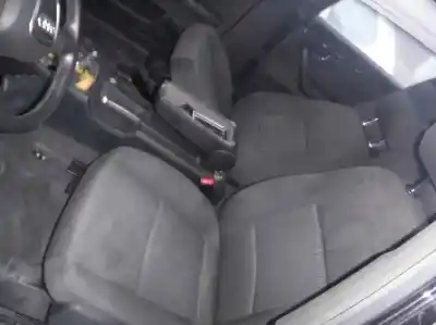 Veículo de Sucata audi a4 avant (8e) 2.0 tdi do ano 2006 alimentado bre