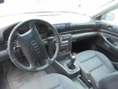 Veículo de Sucata audi a4 berlina (b5) 1.8 t do ano 1995 alimentado aeb